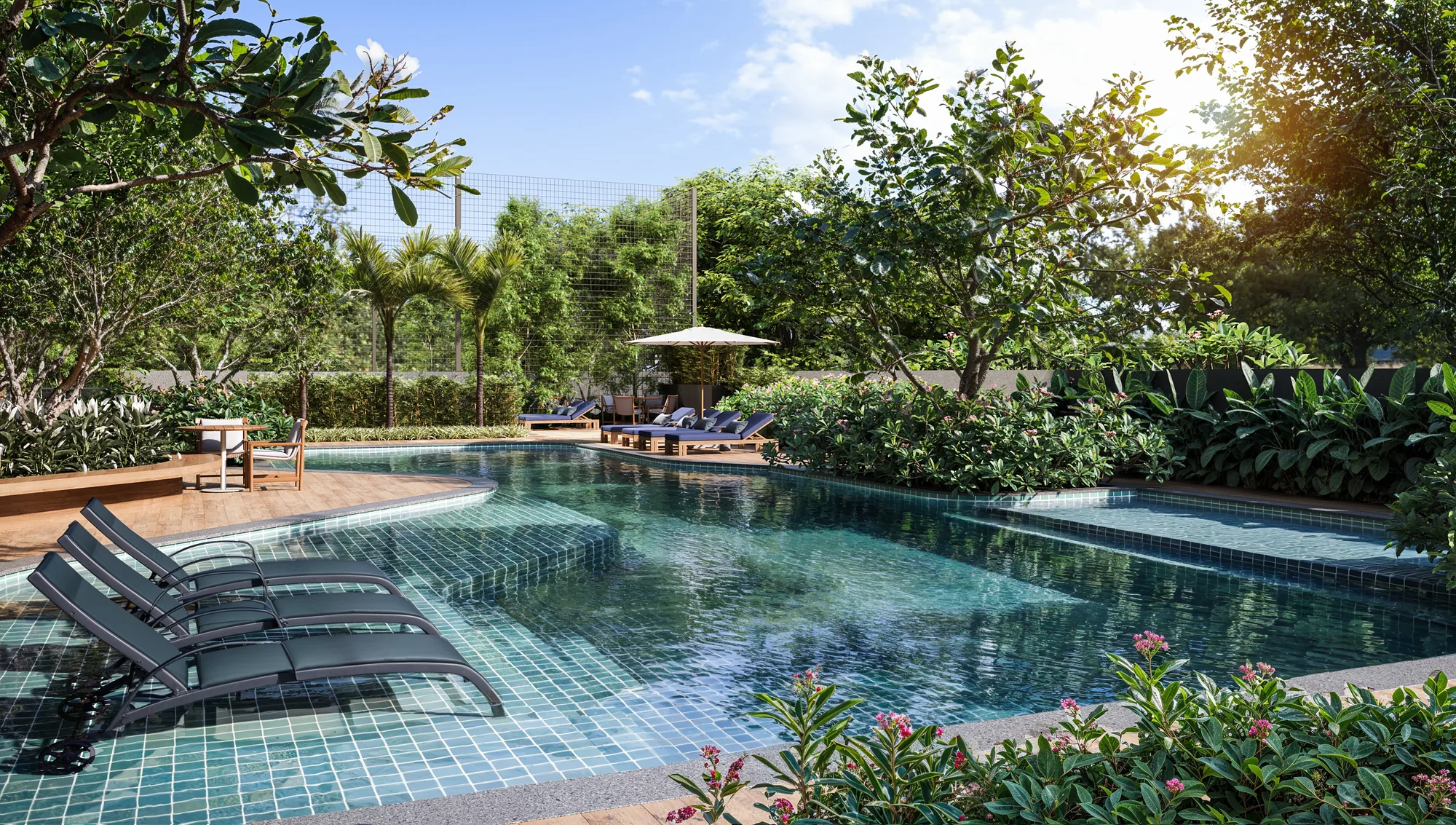 Piscina adulto com deck molhado e solarium